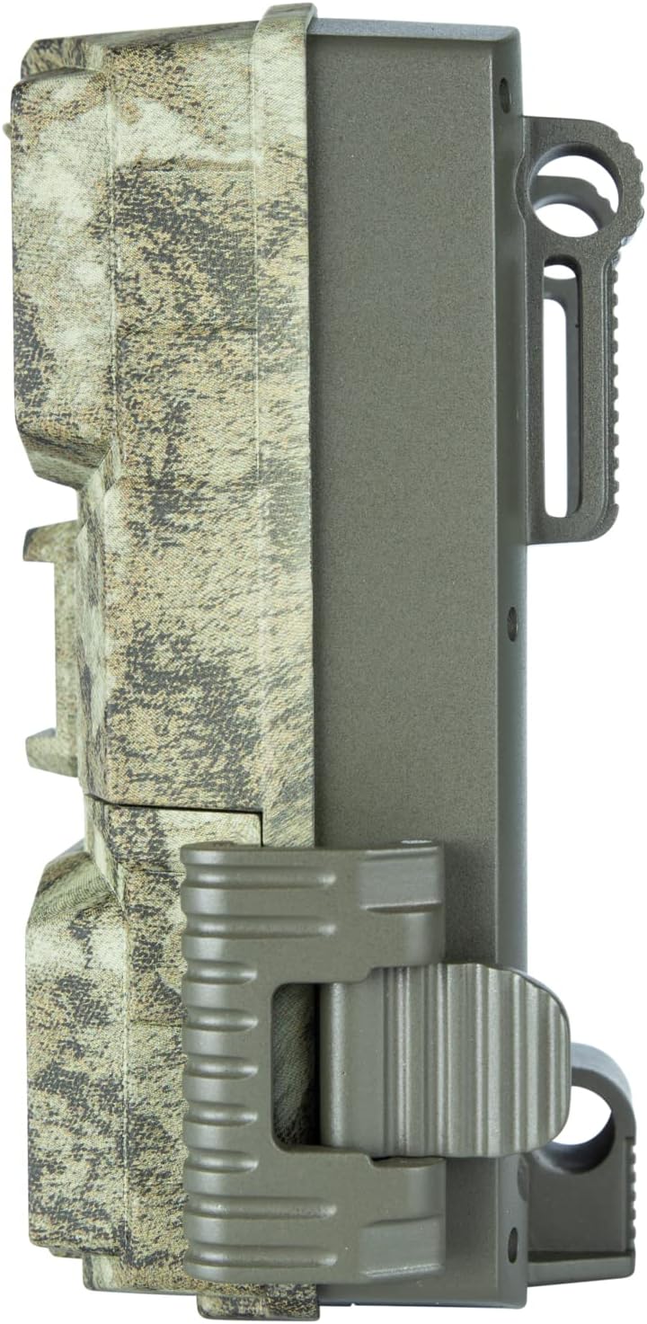 Bushnell 18 Mega Pixel SpotOn Tree Bark Camouflage Low Glow Trail Camera